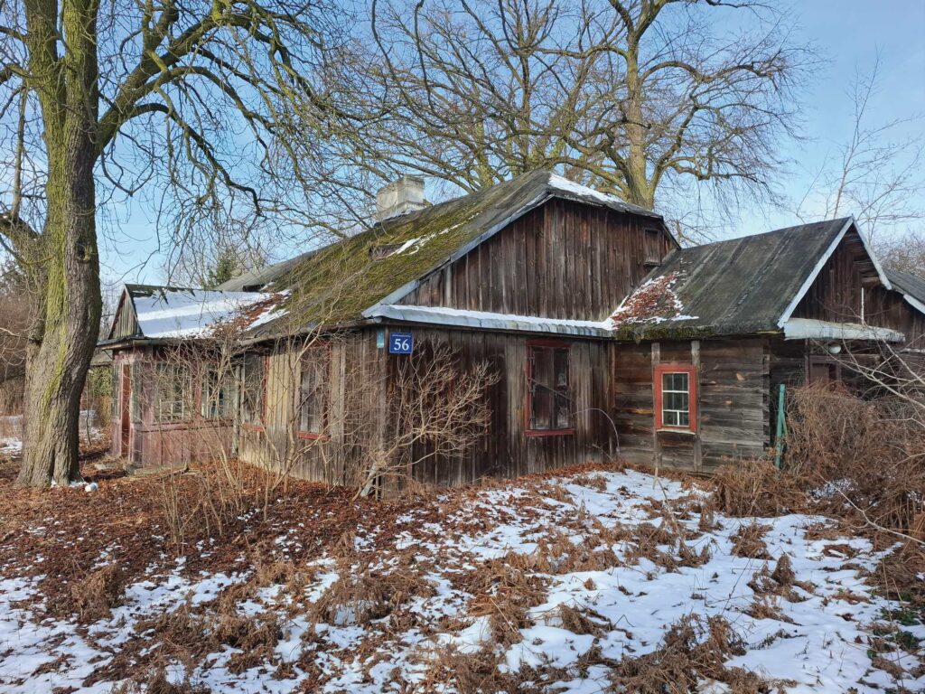 Dwór w Aleksandrówce