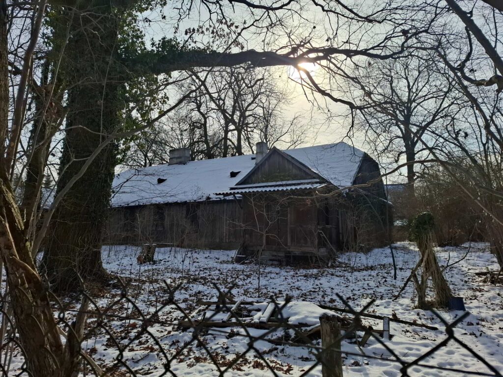 Dwór w Aleksandrówce